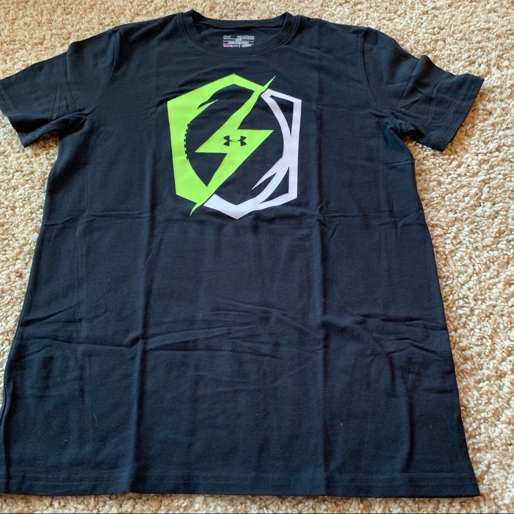 Under Armour boys T-shirt